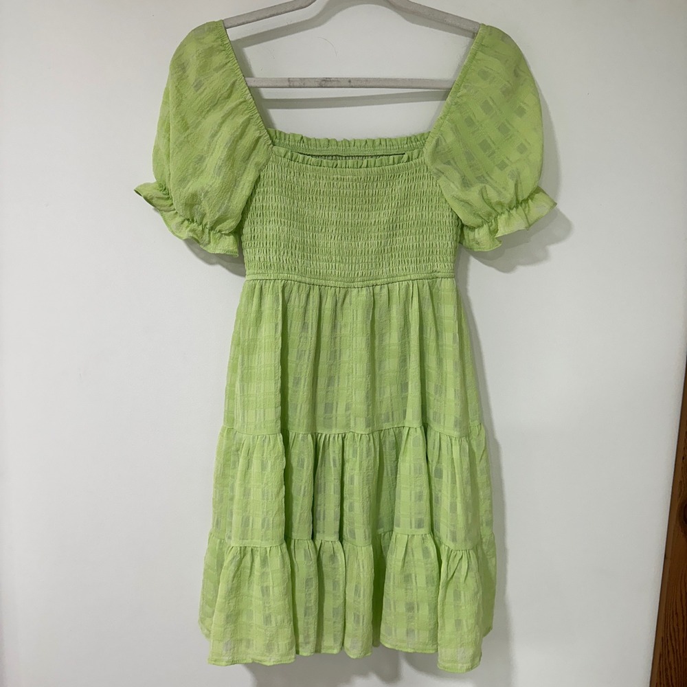 Allison + Kelly Women Green Dress Smocked Tiered Cottagecore Fairycore XS Lime